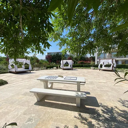 Diamond №1 - Relax Views Sea And Pool Apartament